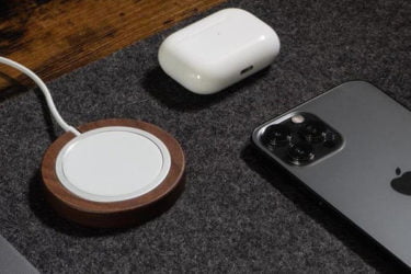 【新商品】MagSafe充電器が見違えるほど使いやすくなる、100%天然木無垢材で制作したホルダー「balolo MAG PUCK for Apple MagSafe 充電器」が発売