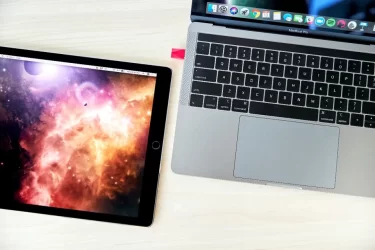 【新商品】iPadを快適なセカンドディスプレイにするAstropadの「Luna Display（ルナディスプレイ）」が発売