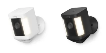【新商品】屋外用センサーライト付きセキュリティカメラ「Spotlight Cam Plus」が発売